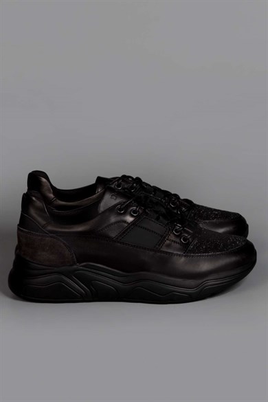 Doucals Siyah Bağcıklı Sneaker