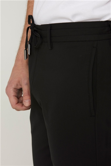 Teknik Kumaş Siyah Pantolon